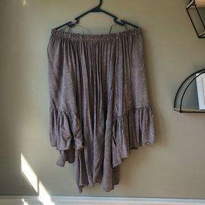 Easel off the shoulder dress!